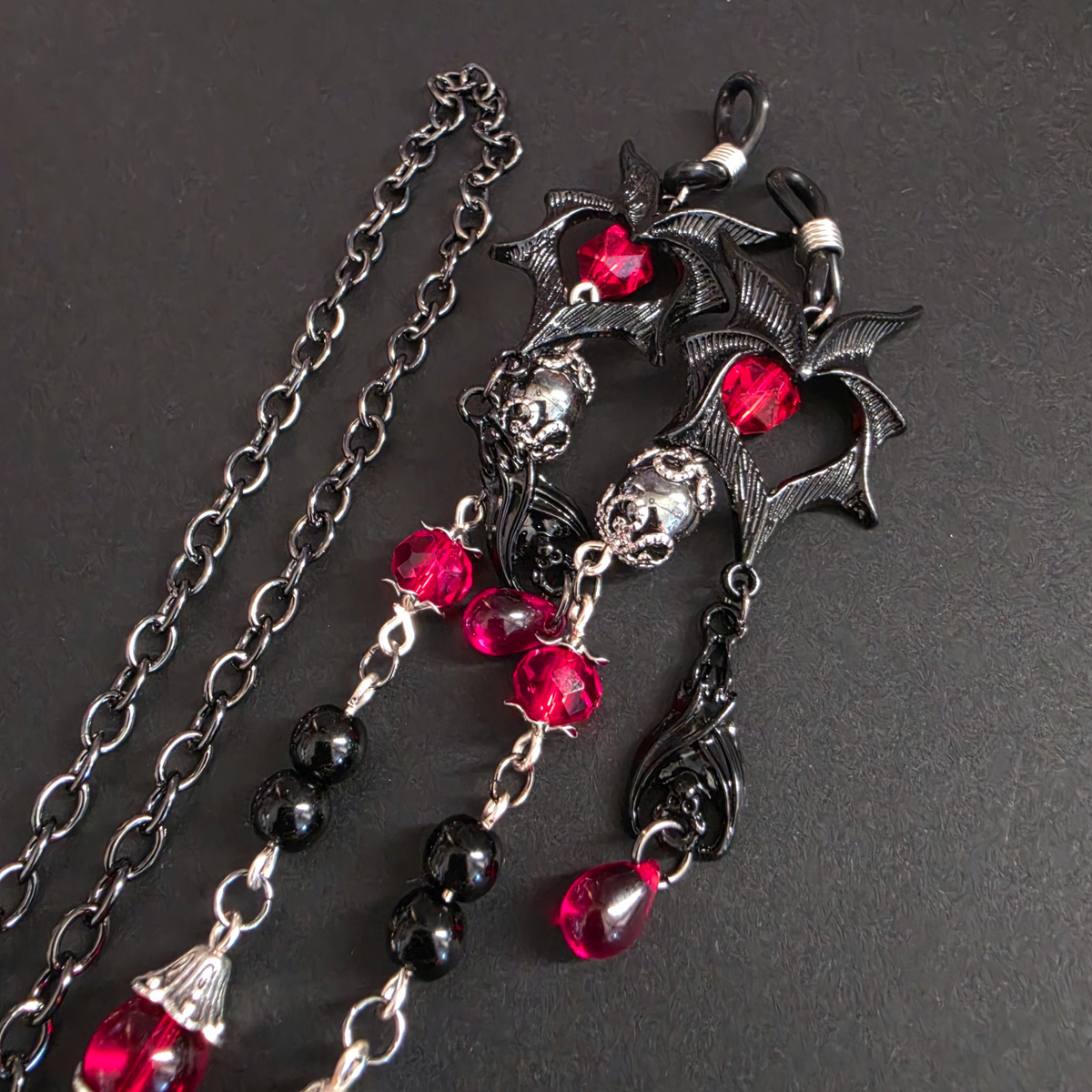 Diaemus Glasses Chain