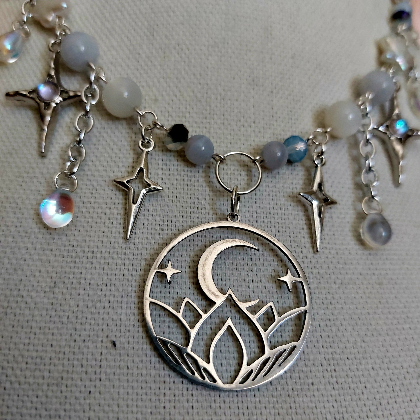 Daydreaming Necklace